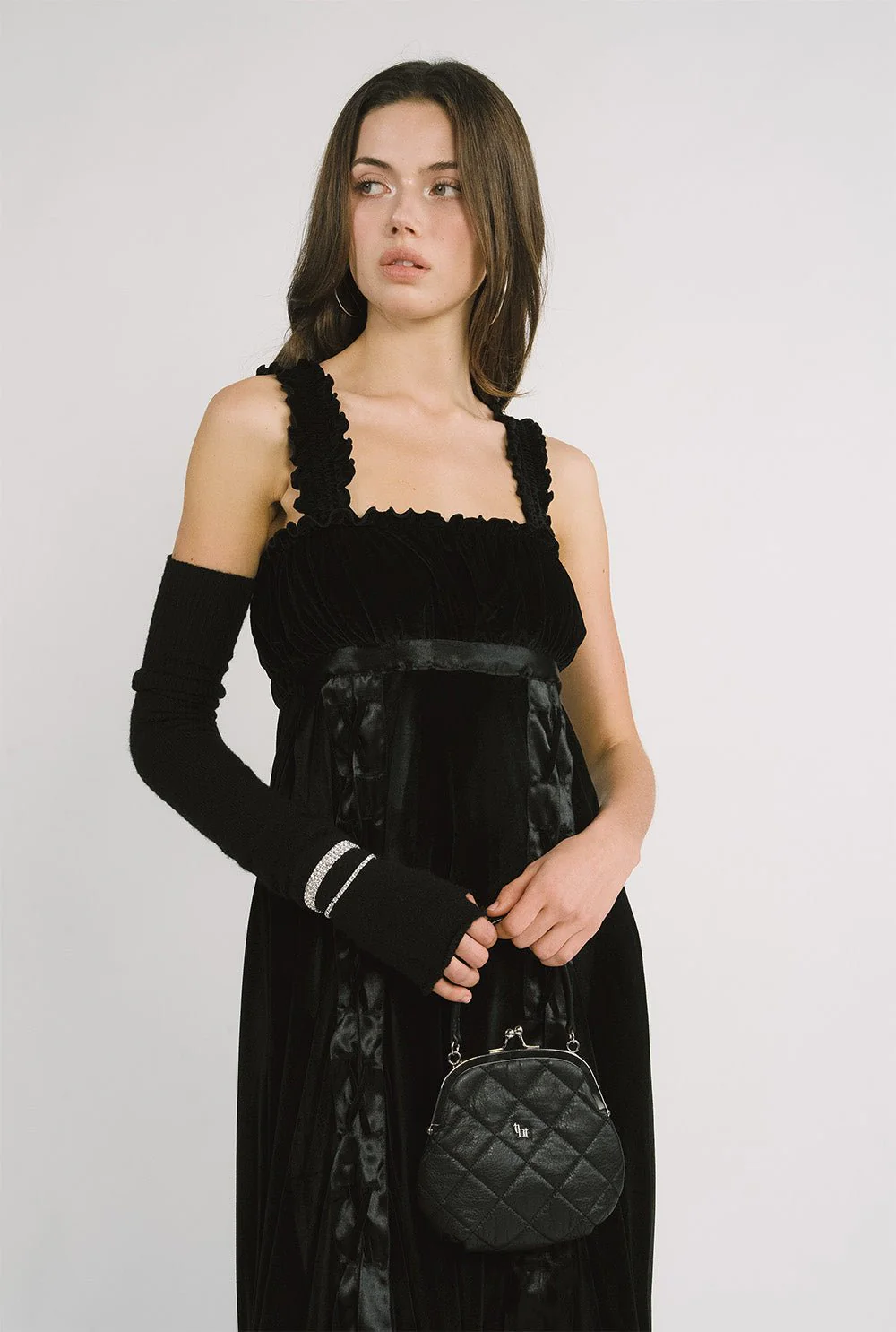 Agatha velvet dress - Image 10