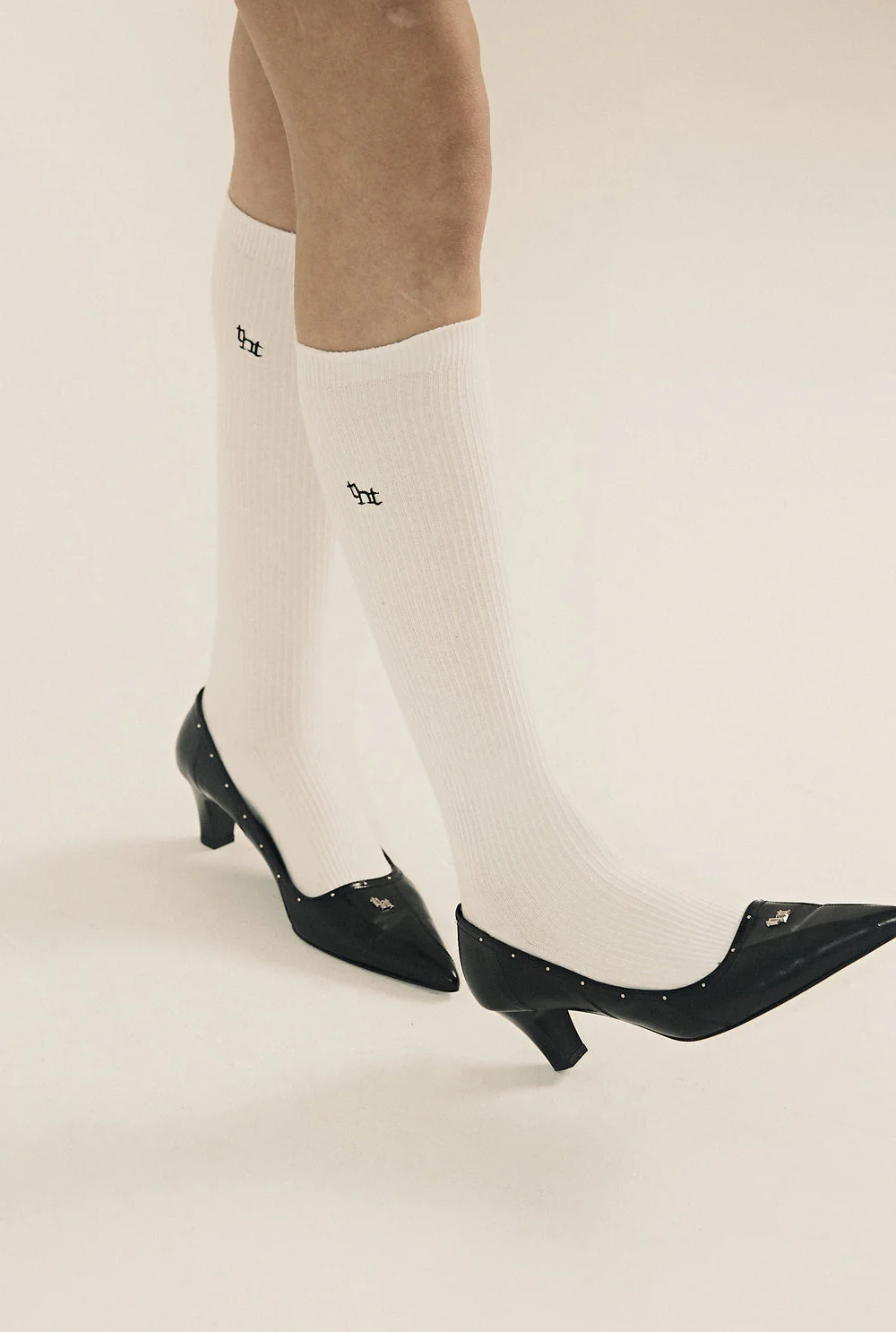Classic logo pumps - Image 10