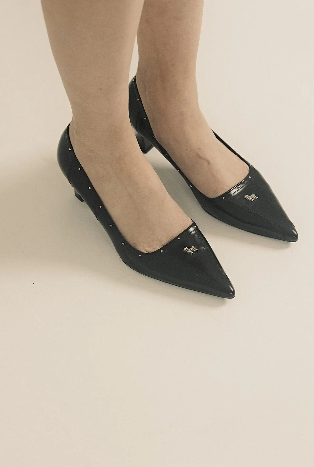 Classic logo pumps - Image 4