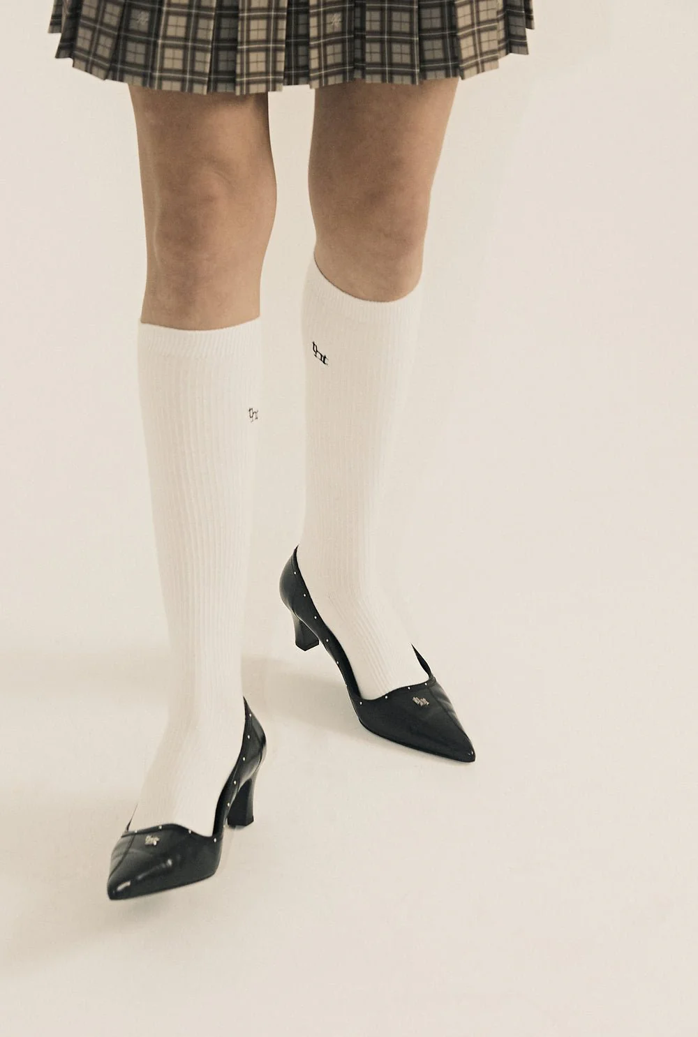 Classic logo pumps - Image 9