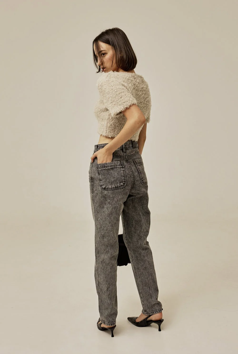Classic straight jeans - Image 11