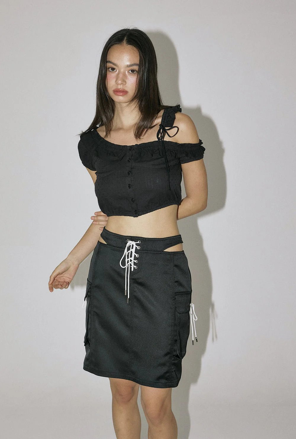 Cut-out flap skirt - Image 10