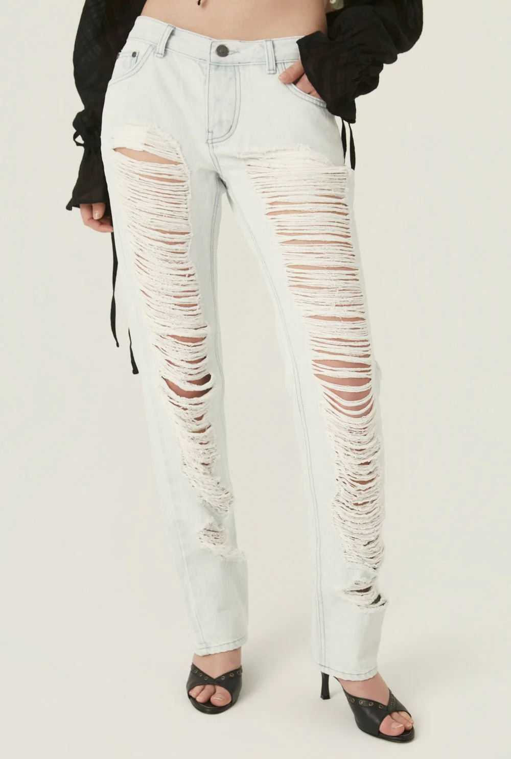 Della V mule - Image 5