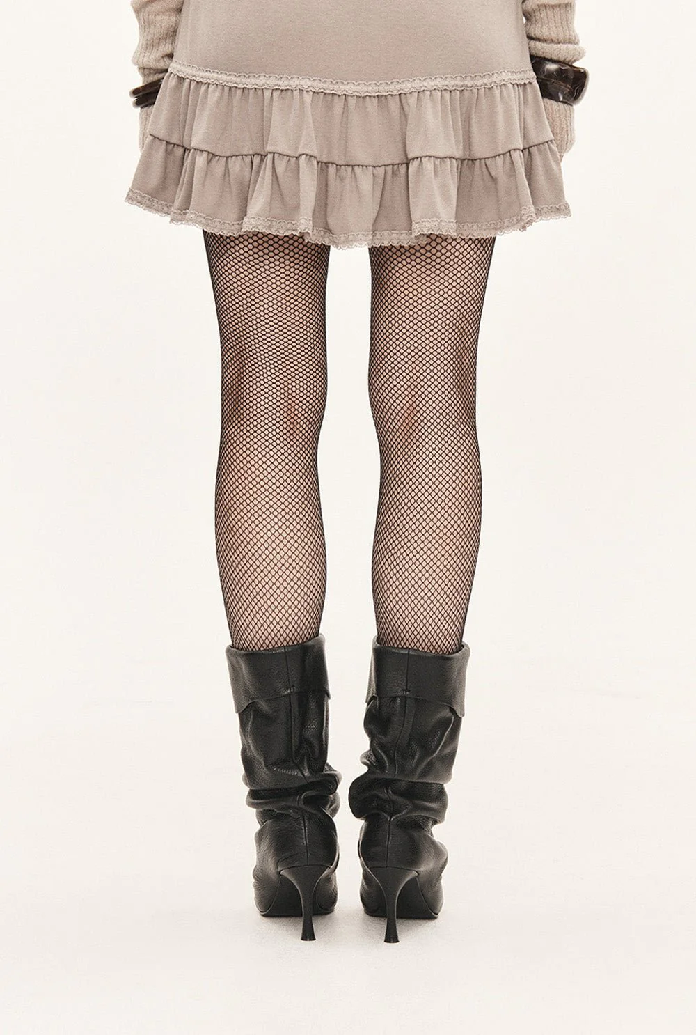 Dumbo cuffed boots - Image 10