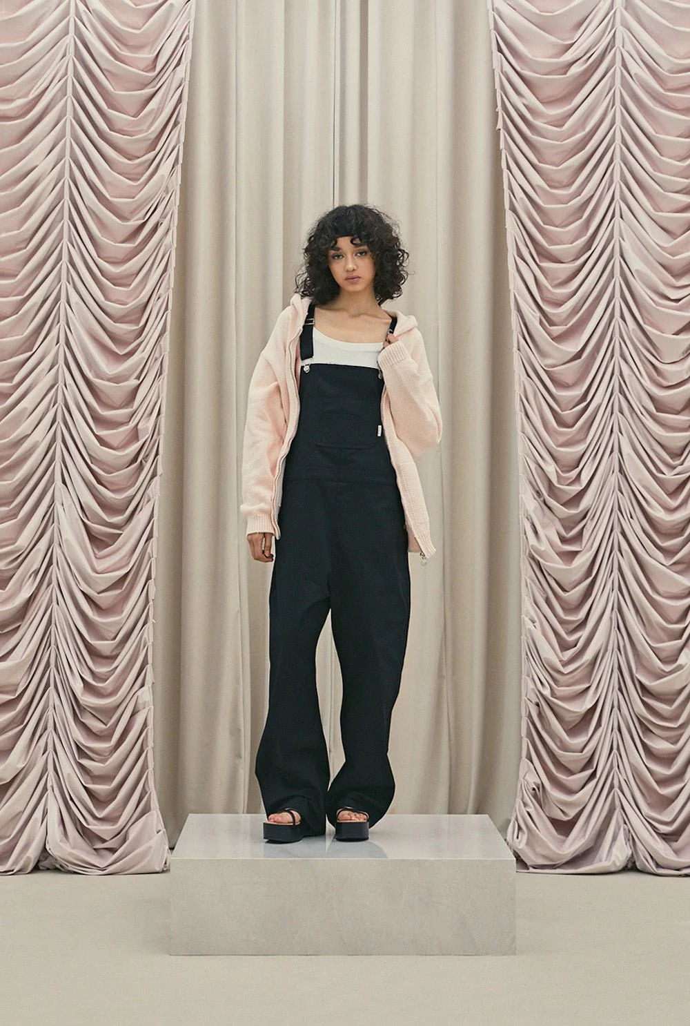 Frill baggy overalls - Image 11