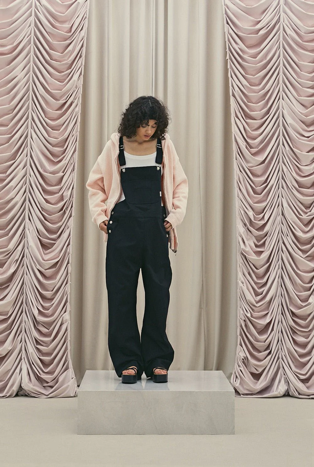Frill baggy overalls - Image 12