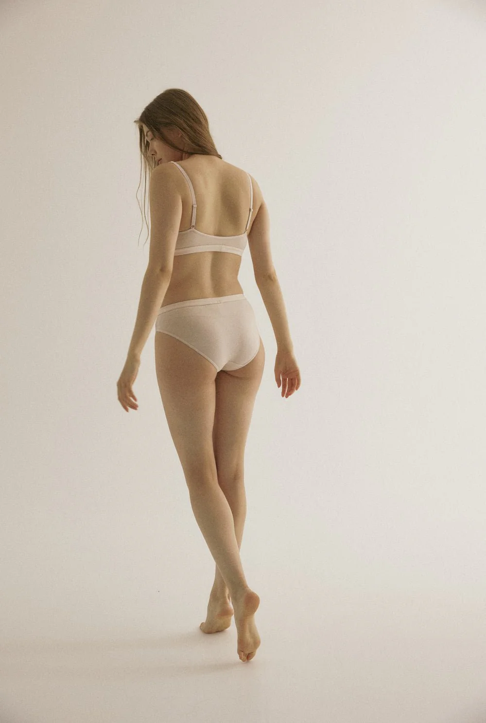 Organic milky bikini - Image 11