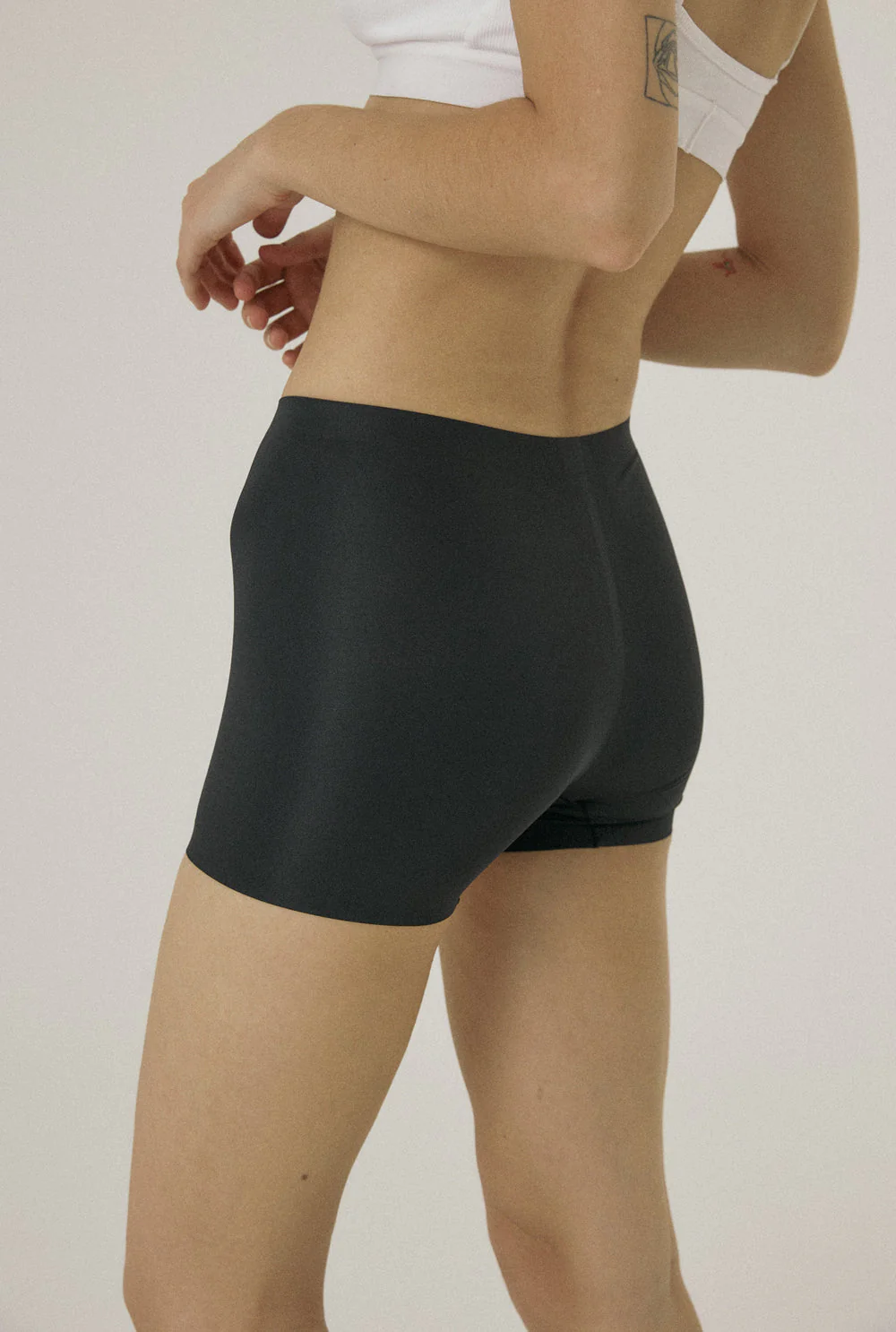 tht Seamless boy short - Image 7