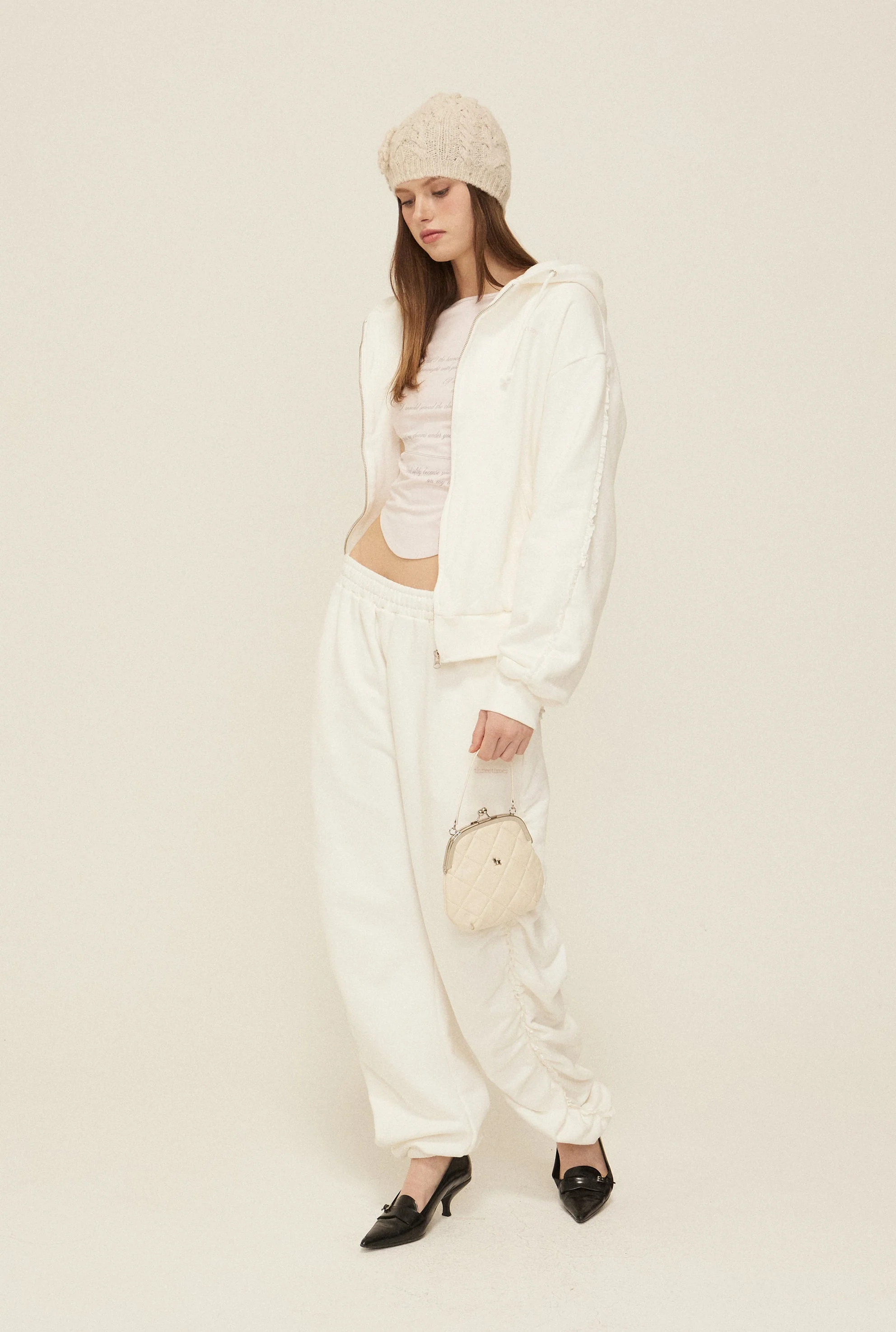 Whisper sweatpants - Image 3