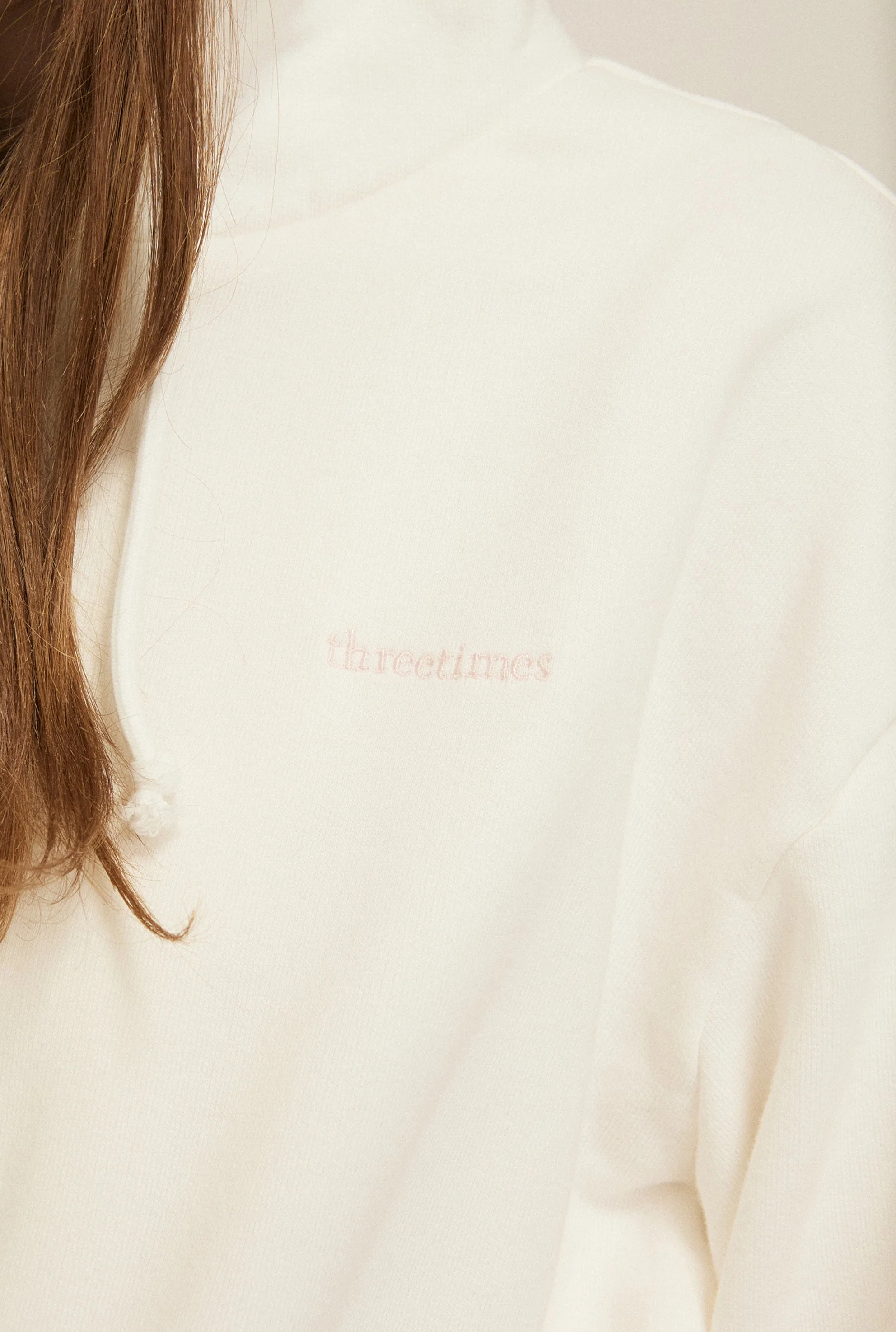 Whisper zip-up hoodie - Image 10