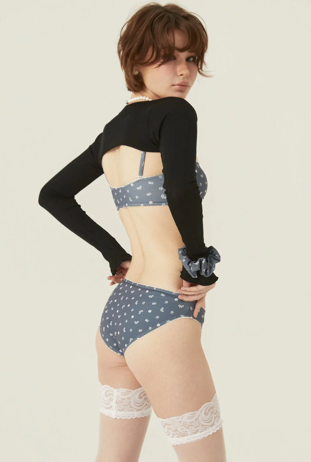Yogurt hair scrunchie - Image 6